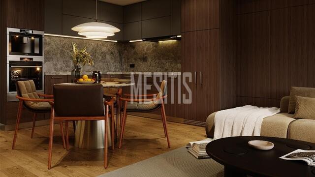 apartment-2acd0d3a-7d27-4394-891a-f2d95bd5756c_Wtr.jpg