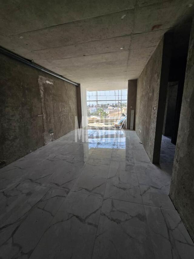 apartment-14948426-0f44-4fb0-9f27-8cf2734fcfa0_Wtr.jpg