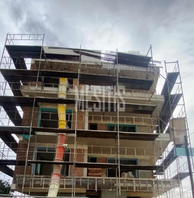 apartment-93718b8e-57a9-42ec-b56d-02e45f82cccf_Wtr.jpg