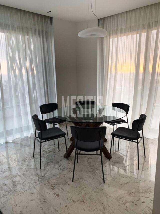apartment-c3580de9-f413-46a9-a54d-5441fbc67e68_Wtr.jpeg