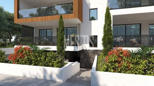 apartment-255596ec-20d6-4ddd-8f22-64342ce582bc_Wtr.png