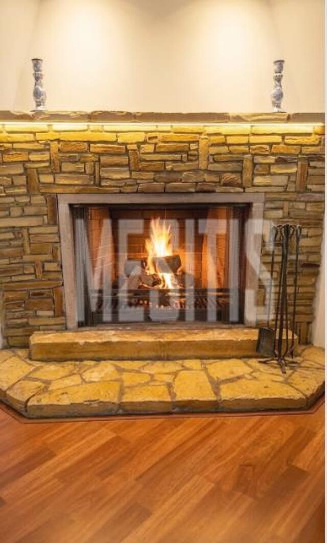 apartment-c15cc9f1-93d1-4a2d-b220-f1bca15b68e0_Wtr.jpg
