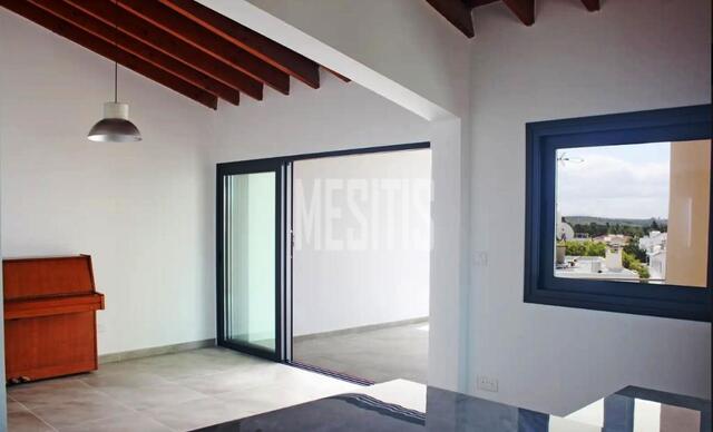 apartment-d0bdd675-4699-4d2c-b6fc-1a17349841f0_Wtr.jpg