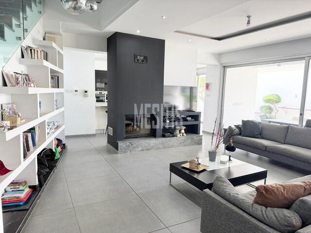 detachedHouse-0fa335a7-d422-4505-ac83-aac5ba9d8f83_Wtr.jpg