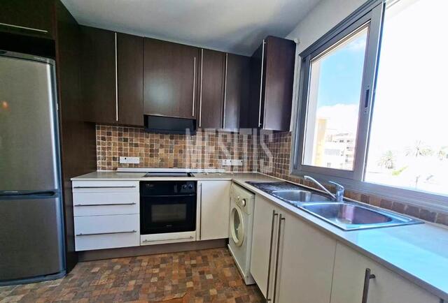 apartment-b06362de-0276-455c-be85-05a4666c9c8d_Wtr.jpg