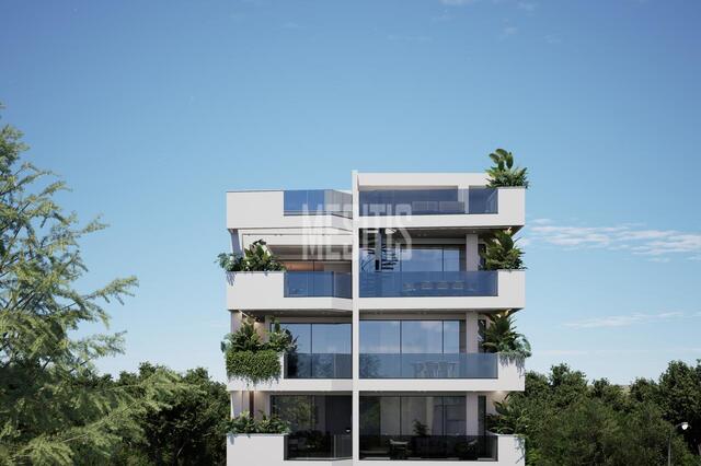 apartment-e257a79b-eca1-40b0-93aa-e6600b7ef580_Wtr.jpg
