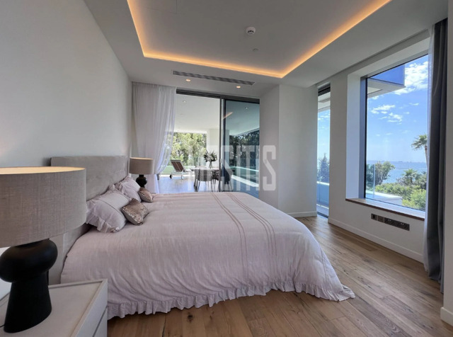 apartment-b6b3a4fc-e3c0-42c4-9e52-c7083e0afb38_Wtr.png