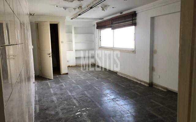 Shop with Mezzanine for Sale in Agios Antonios, Nicosia – photo 4