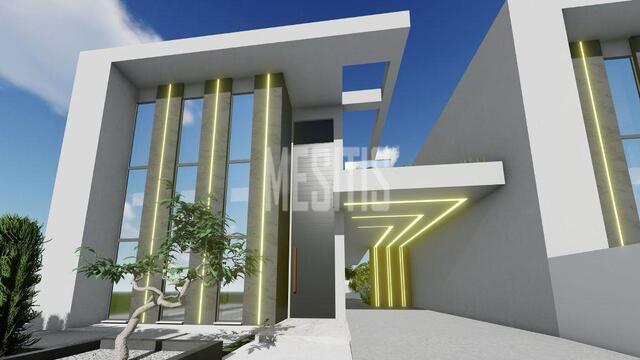 detachedHouse-add2ebab-2922-40ef-bbf6-9b54fb5c48d7_Wtr.jpeg