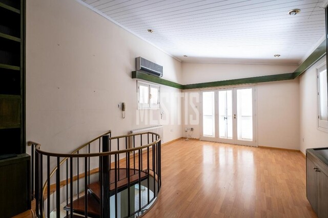 detachedHouse-3967f709-4c55-48aa-a93c-db3b4baa1802_Wtr.jpg