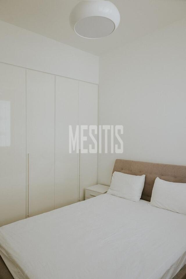 apartment-de1af051-eb13-4135-91b1-b7dbe1ba9255_Wtr.jpeg
