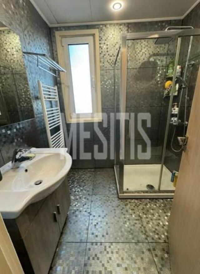apartment-f751415a-ea1e-428d-9aaa-d003bec25b42_Wtr.jpg