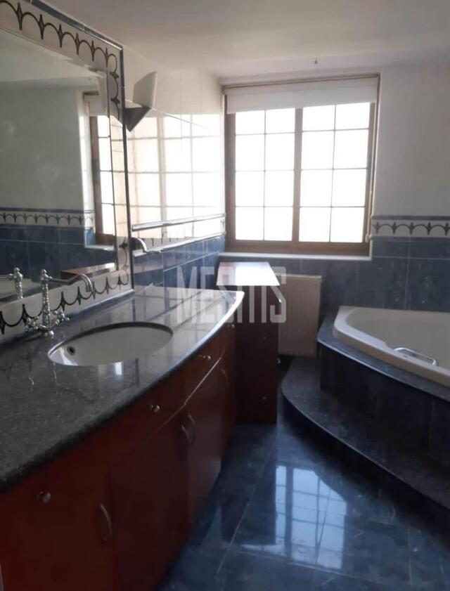 detachedHouse-7f5700cd-8cd7-4f1e-94f1-1754afe0bc05_Wtr.jpeg