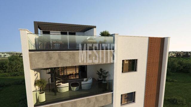 apartment-94973b8a-e2ba-44aa-ba15-017c494317f1_Wtr.jpg