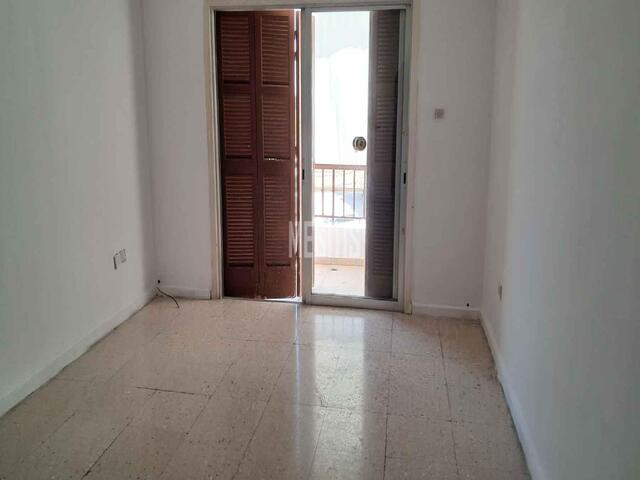 2 Bedroom Apartment for Sale in Kato Pafos – photo 7