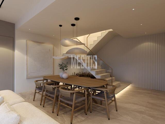 detachedHouse-5ad83423-9283-4598-bdb4-1affabede5b4_Wtr.jpeg