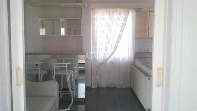 apartment-0096aa1a-e5fe-4940-96c2-a606c1678f02_Wtr.jpg