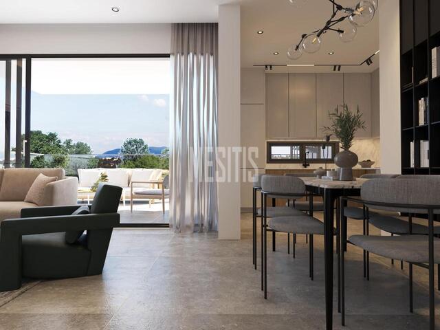 apartment-d5a90f7e-6d71-4a12-95c7-ac76b7543cb2_Wtr.jpg
