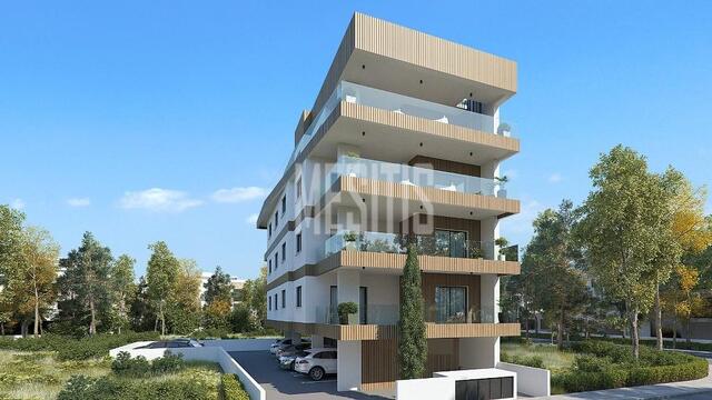 apartment-9ff8a859-fe12-4eeb-99ab-9c62574a5186_Wtr.jpeg