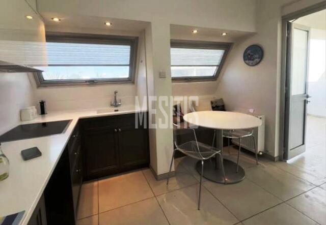 apartment-b3056c5e-5fa8-4fc8-9147-7d40dce3a572_Wtr.jpg
