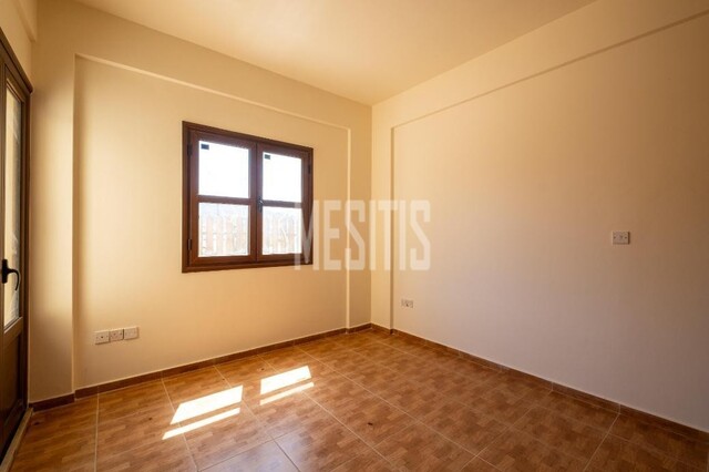 detachedHouse-6bf81723-7ae5-48cd-bf39-0cdff61c3517_Wtr.jpeg