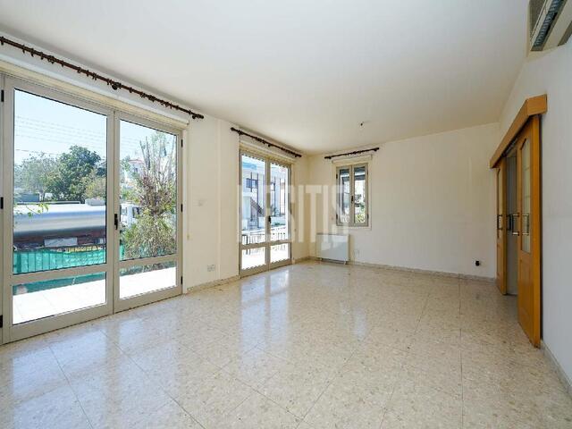 detachedHouse-d93fef17-10ab-4877-b247-6a9fe54a1d49_Wtr.jpg