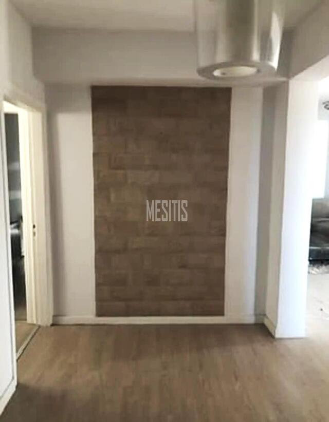 apartment-2601f52d-fbfc-446a-a533-1a8356e29476_Wtr.jpeg