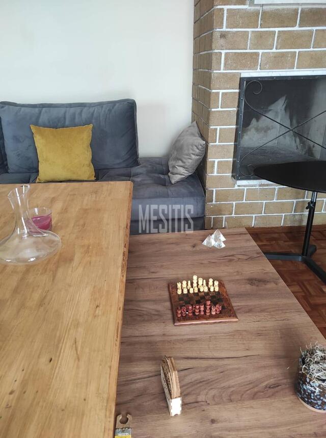 detachedHouse-7df82b1e-082a-4c8c-b530-bcb88227a5e5_Wtr.jpg