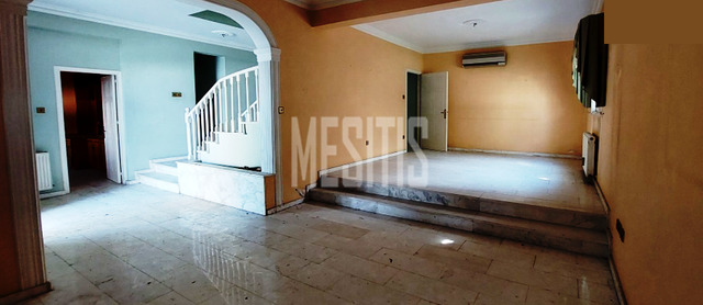 detachedHouse-6a59c7a0-efcc-4f49-8e56-ff0c3b2e37ea_Wtr.png
