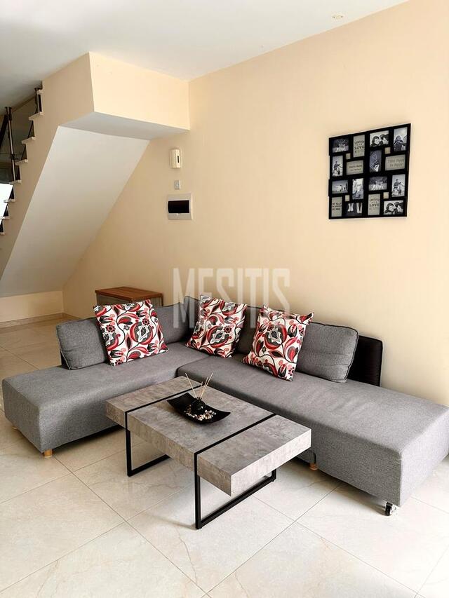detachedHouse-266a5ed5-0749-420b-9304-71a6a030b7d6_Wtr.jpg