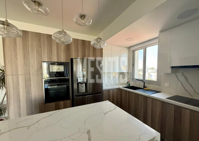 apartment-a507a8b7-b05a-4b1a-b3ea-378fe0738d3e_Wtr.png