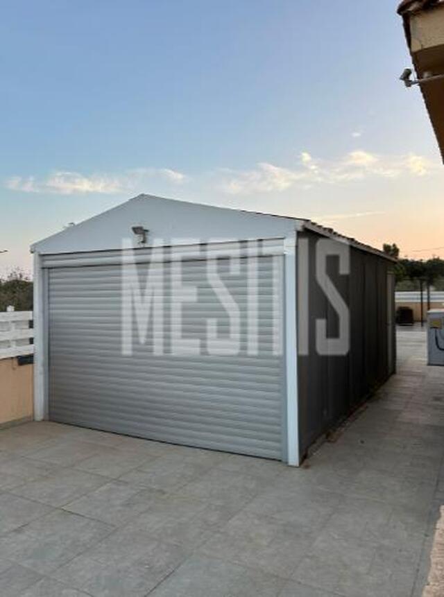 detachedHouse-cf61a8ff-bbd7-459d-8d96-ab3192ec91a9_Wtr.jpg