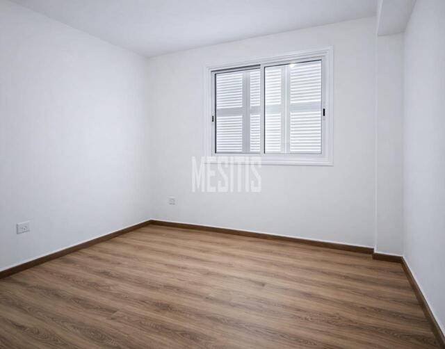 apartment-88fb385a-fb40-4dbe-92a7-b06593bfa5f2_Wtr.jpg
