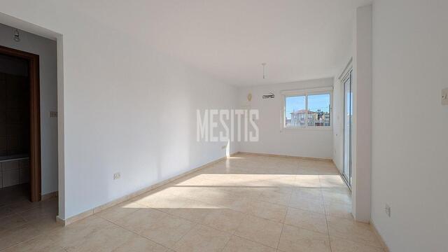 entireBuilding-d204a13d-3a44-4ec4-b065-66beaeb6586b_Wtr.jpg