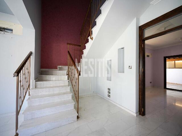 detachedHouse-34131ba8-3144-4a61-a599-f76f4f2fcaf3_Wtr.jpg
