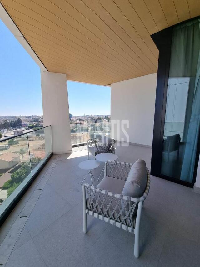 apartment-b5ef34f6-a691-4e4c-9fa7-169d44640f9a_Wtr.jpeg
