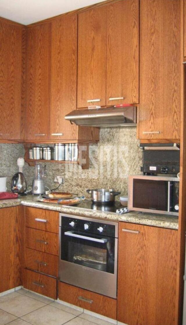 apartment-5dde7cda-fc36-4663-a754-60b0e7777e06_Wtr.jpg