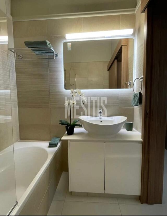 apartment-173229b1-b9c1-48d9-b078-1d7d4ed2b3b7_Wtr.jpeg