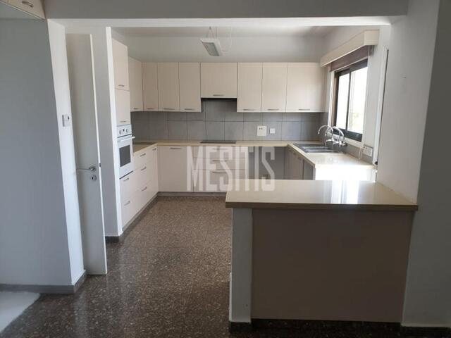apartment-81d6900b-f816-489f-9aff-4f29ca1816da_Wtr.jpeg