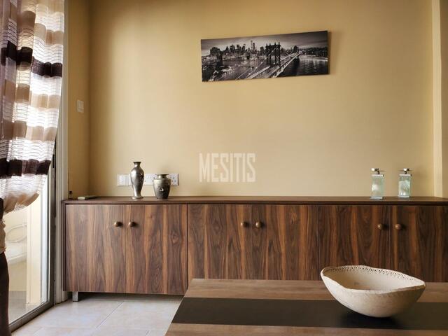 apartment-b59d094a-efb1-4609-aac1-74c7dd4008fc_Wtr.jpg