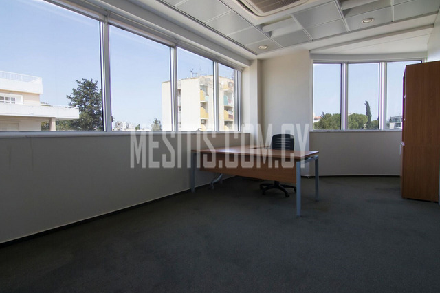 office-bfa329fa-2f57-43db-b7f5-a499a6998127_Wtr.png