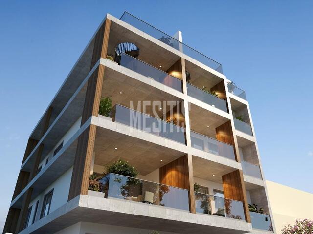 apartment-13822aff-4743-41e4-972f-581dfc263f79_Wtr.jpeg