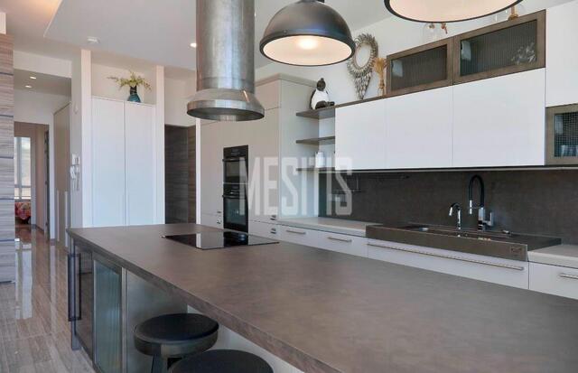 apartment-2bfbcdd4-4dee-4e88-9e65-9d7eb4b914dd_Wtr.jpeg