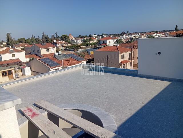 apartment-297ec94b-b1d4-4c99-96d7-26689102ed1c_Wtr.jpg