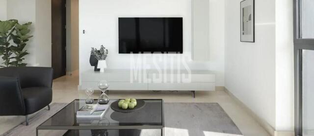 apartment-6fda5516-66c8-4e61-a038-27e79369cf6b_Wtr.jpeg