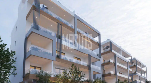 apartment-966ca5c9-6ae2-424c-80e0-b6deed71fba4_Wtr.png