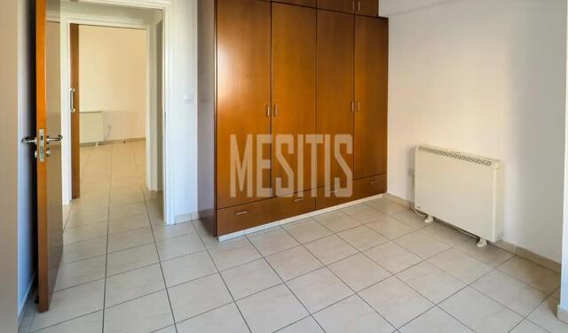 apartment-9148ef73-465b-48c7-a14c-11a02a4fe72d_Wtr.jpg
