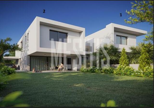 detachedHouse-77adb8b2-7b4b-4fd6-a1df-c98fa8d2dad4_Wtr.jpg