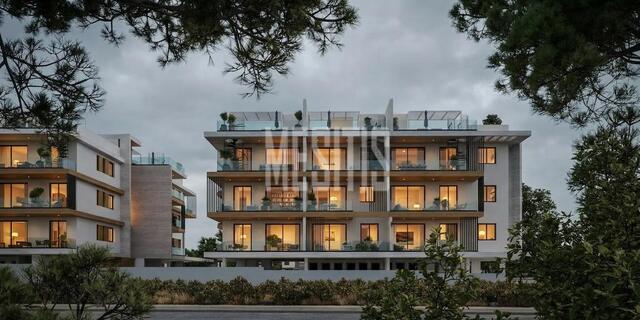 apartment-f399df42-e756-41a7-82c0-66612f96f467_Wtr.jpg