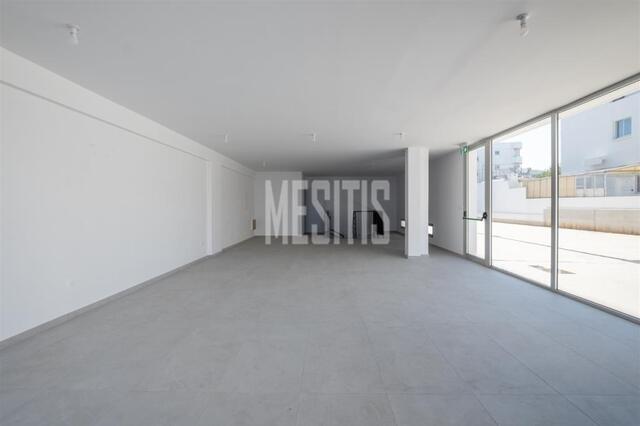 store-3f0f9f16-0193-4e89-8b25-16a22cfd8701_Wtr.jpg